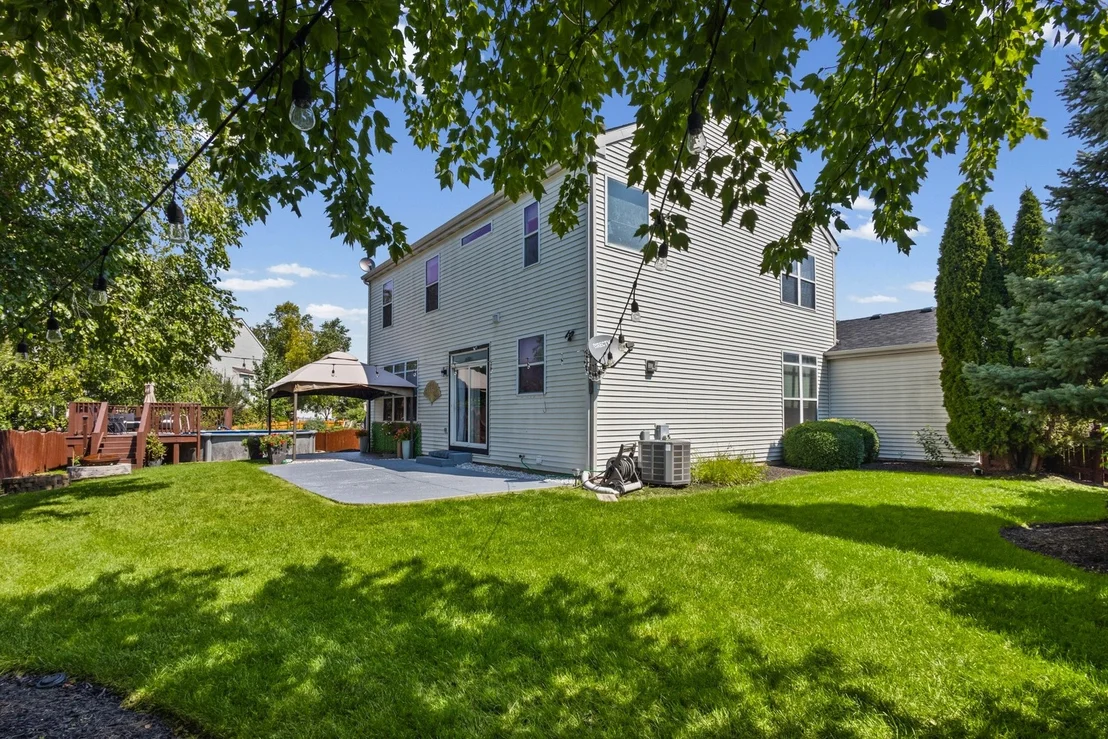 Photo of 431 Cardinal Lane