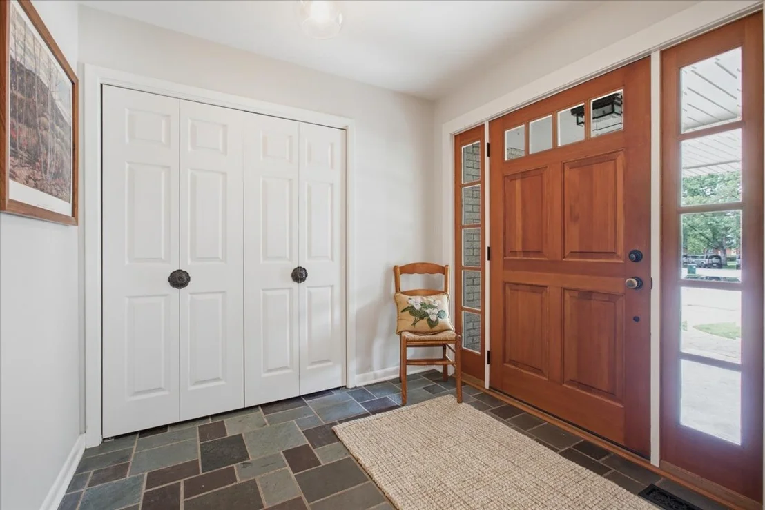 Photo of 1006 Meadowlark Lane