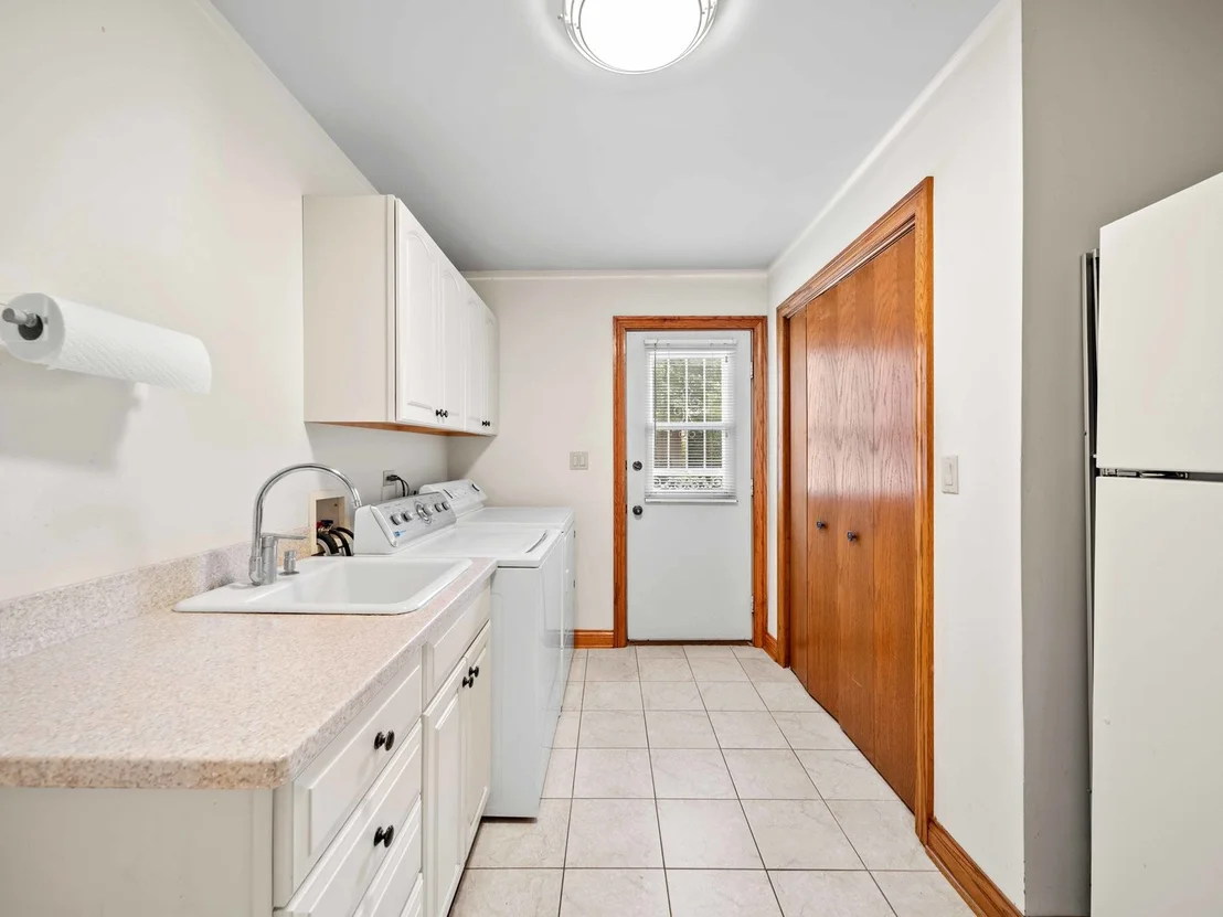 Photo of 2334 Phillips Drive