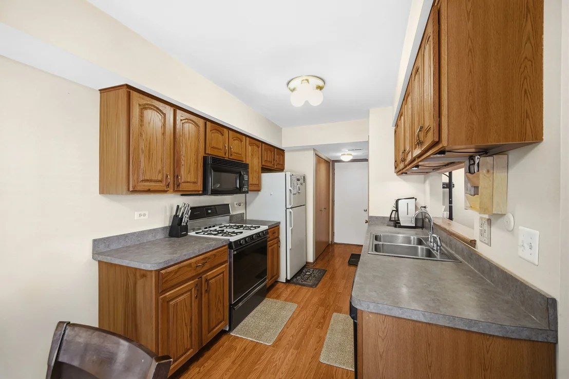 Photo of Unit 0 at 16054 85th Place