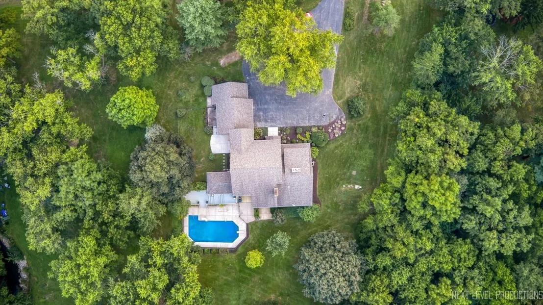Photo of 3663 Wolf Road