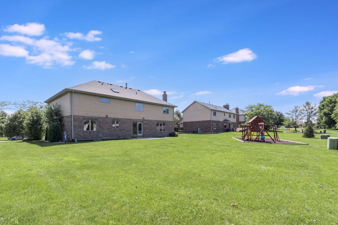 Photo of 8284 BROOKHAVEN Drive