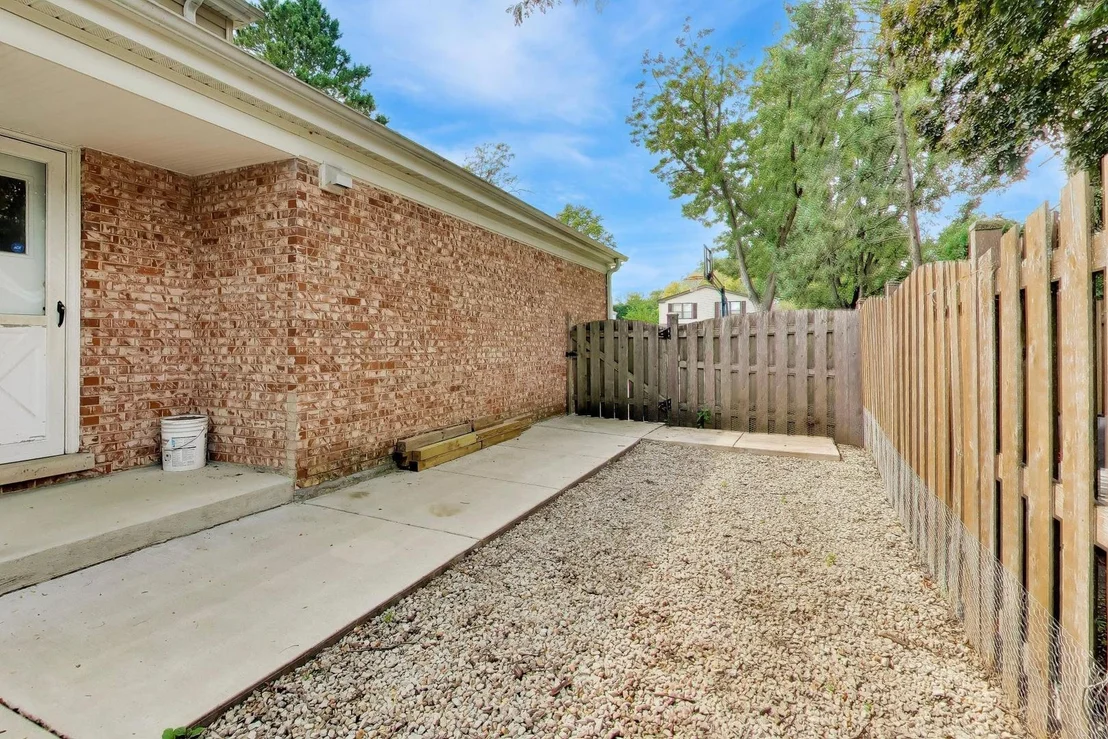 Photo of 3331 Maple Leaf Drive