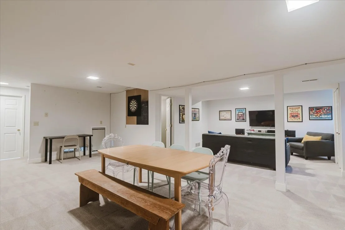 Photo of 2202 Hedgewood Drive