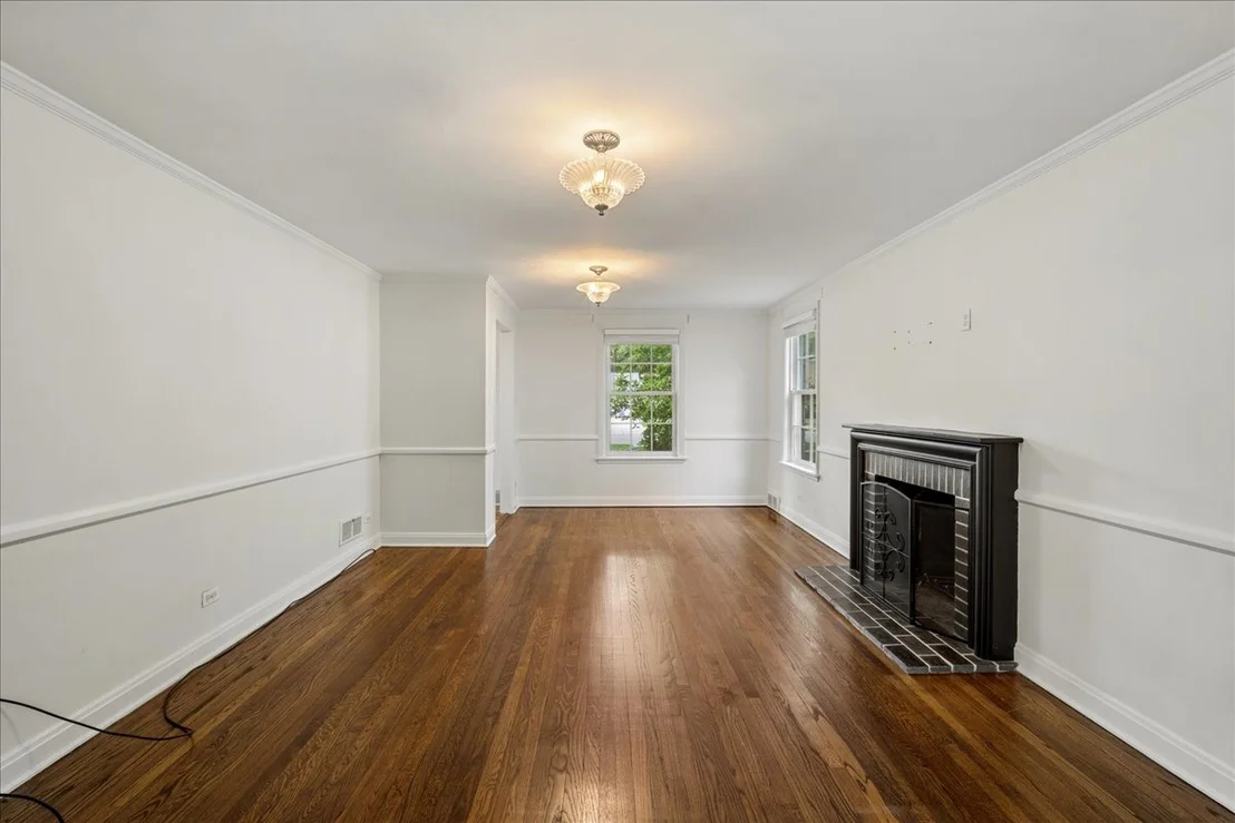 Photo of 1815 Oak Avenue