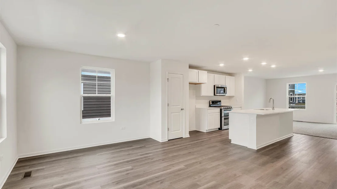 Photo of 403 Lakeshore Court