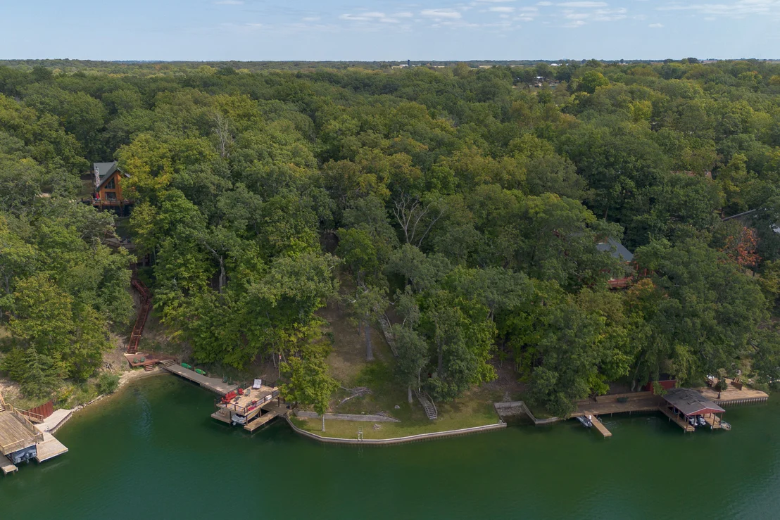 Photo of 1127 Loganberry Lane