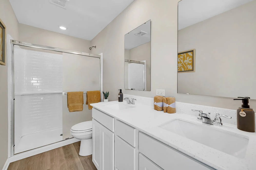 Photo of 1303 Foxglove Drive