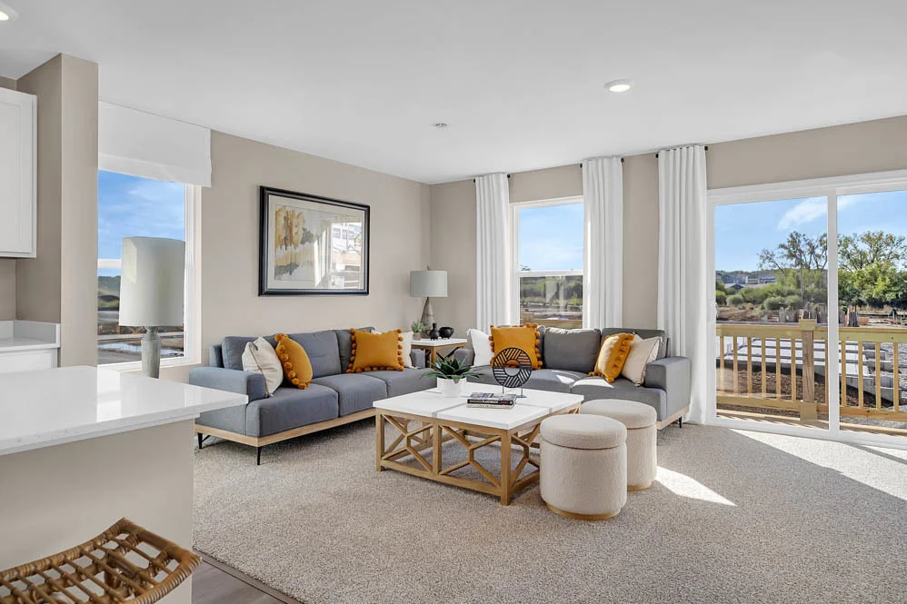 Photo of 1376 Foxglove Drive