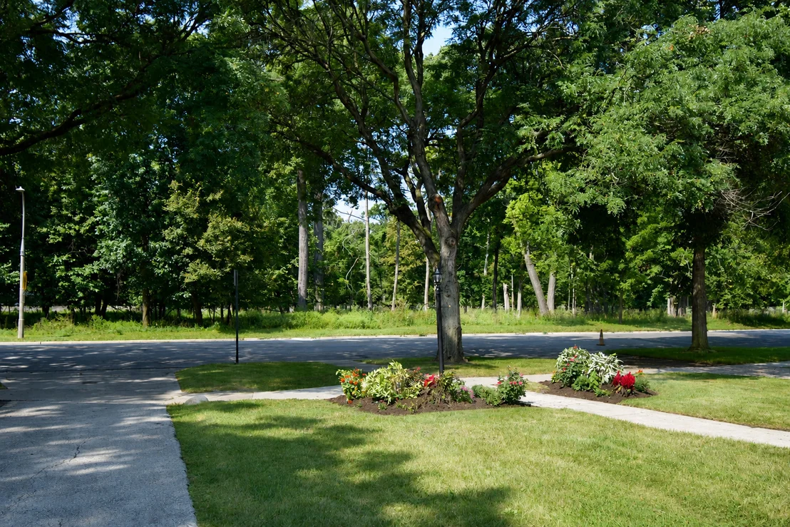 Photo of 1131 Thatcher Avenue