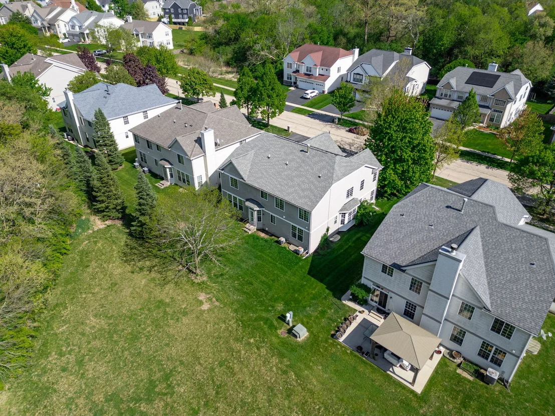Photo of 325 Hemlock Lane