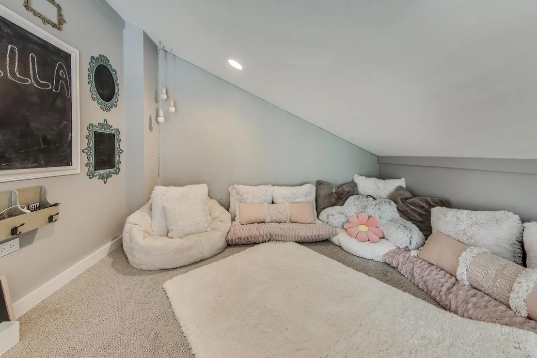 Photo of 1431 Meadow Lane
