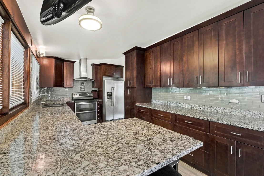 Photo of 624 Brookwood Drive
