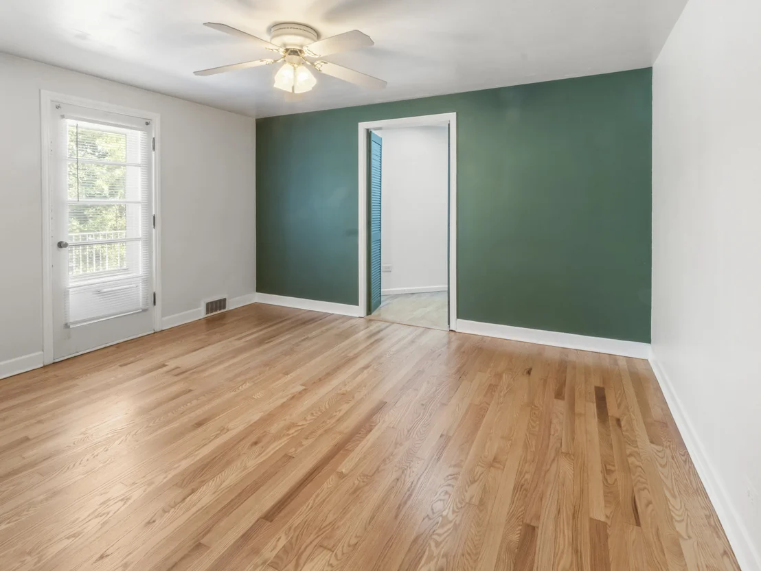 Photo of 225 Stratford Road