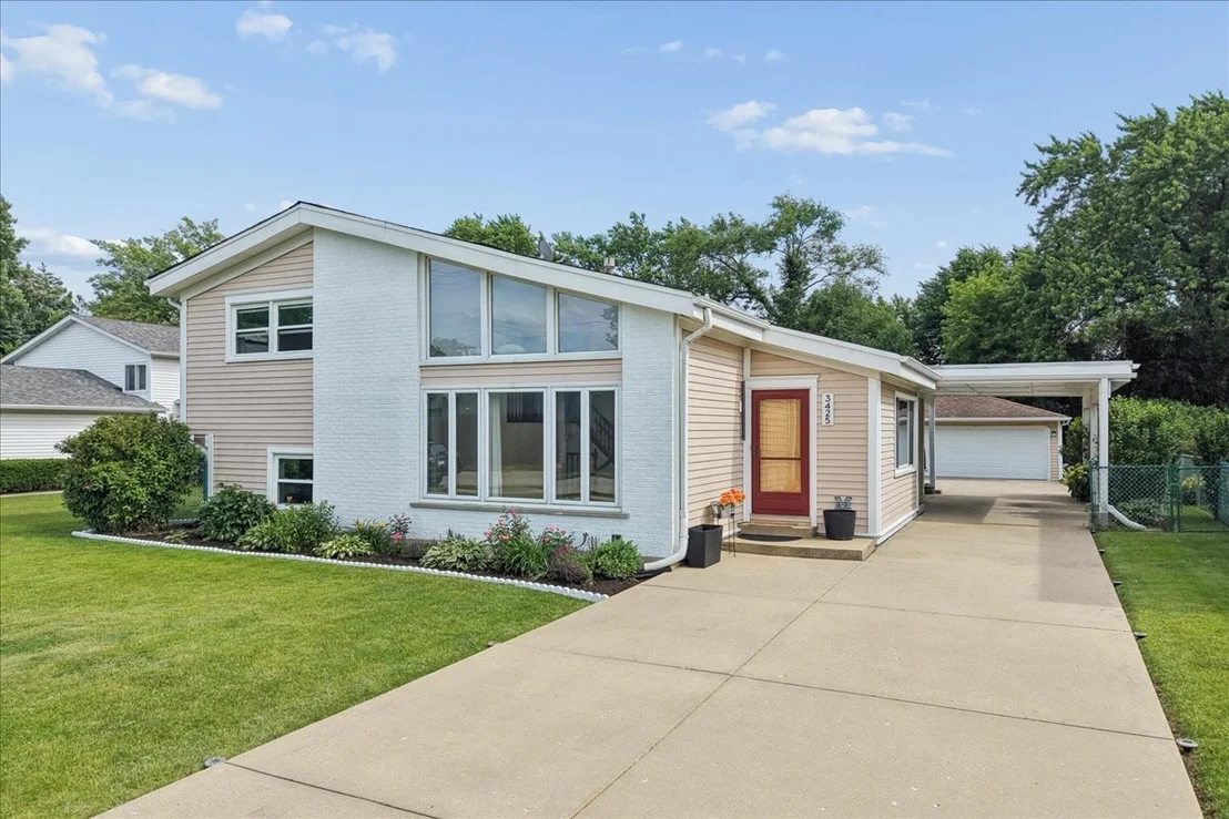 Photo of 3425 Harris Drive