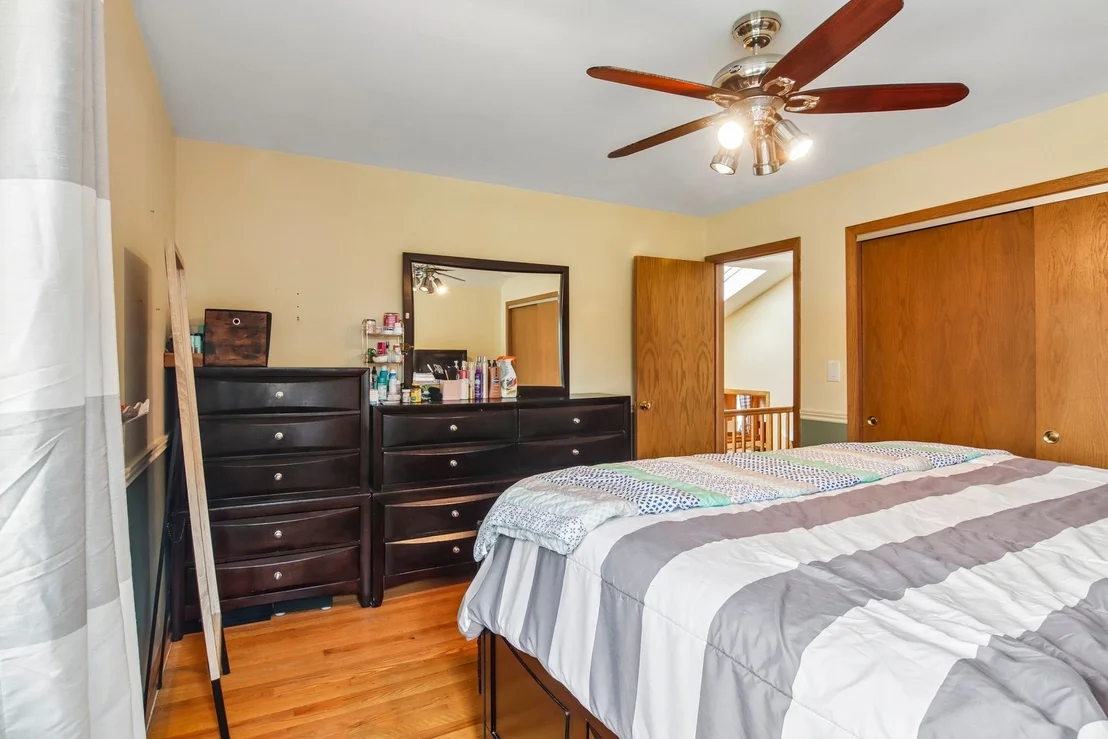 Photo of 245 Amherst Avenue