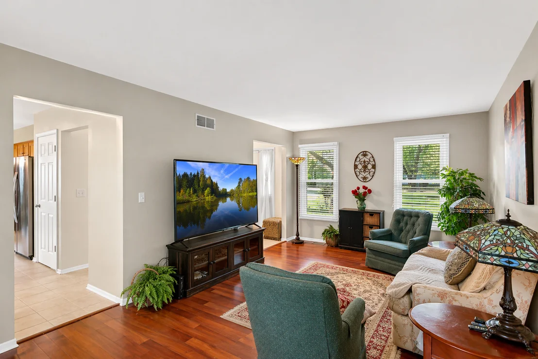 Photo of 1814 Cambridge Drive