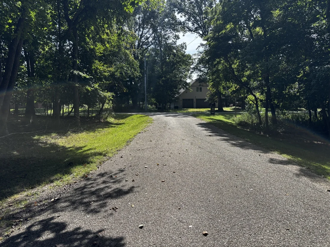 Photo of 1102 Jay Court