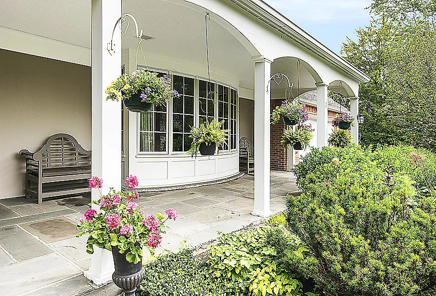 Photo of 1185 Hill Road