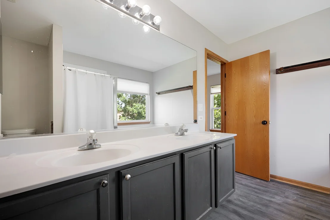 Photo of 461 Winding Canyon Way