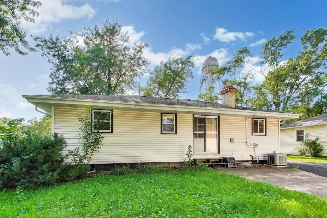 Photo of 249 Sunrise Avenue
