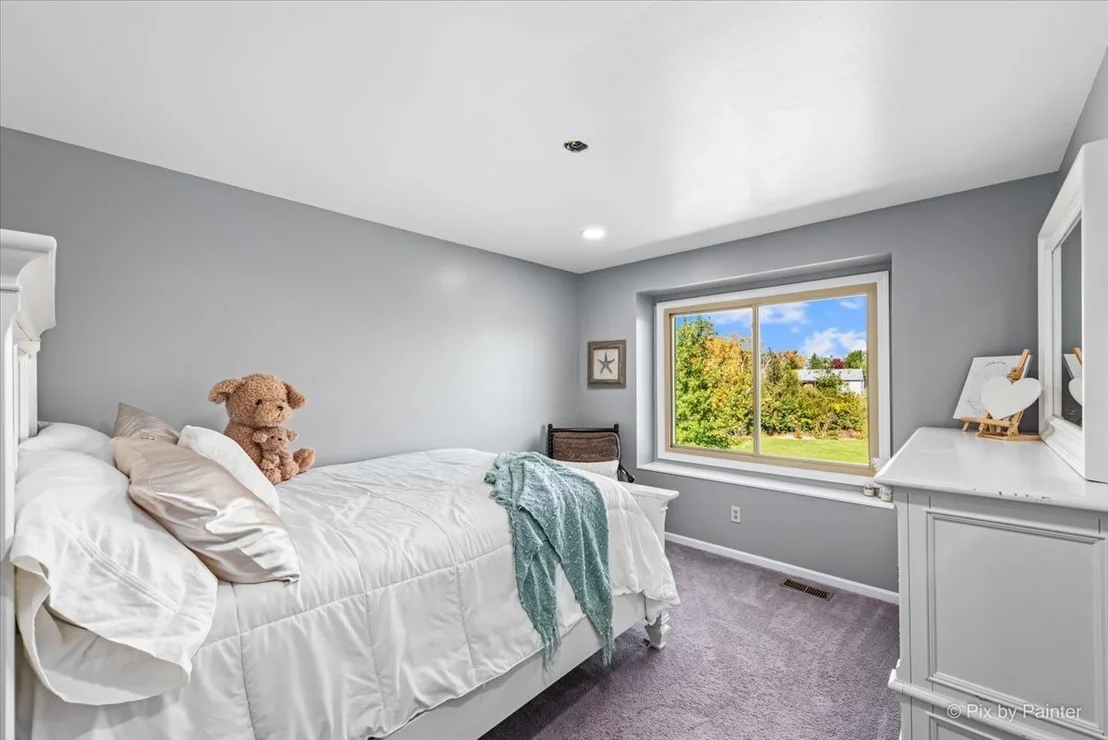 Photo of 7 Crestview Drive