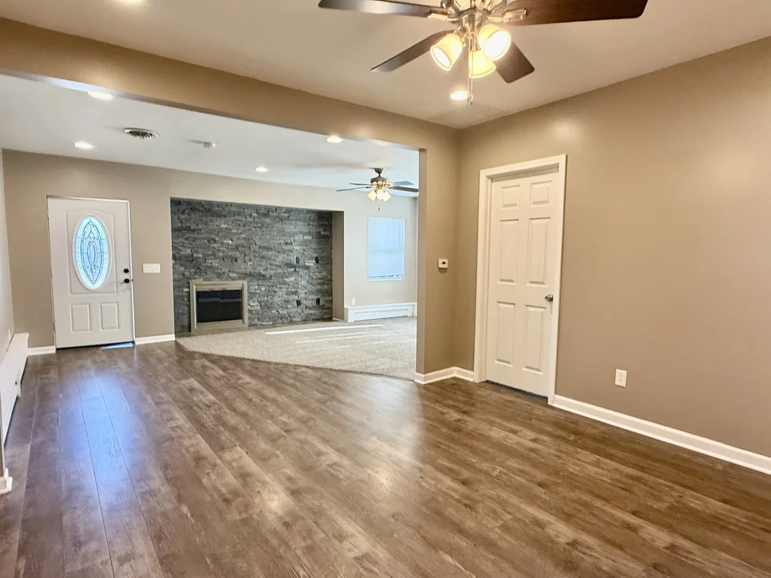 Photo of 437 10th Place
