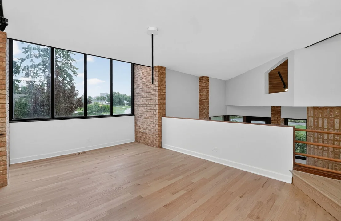Photo of 42 Royal Vale Drive