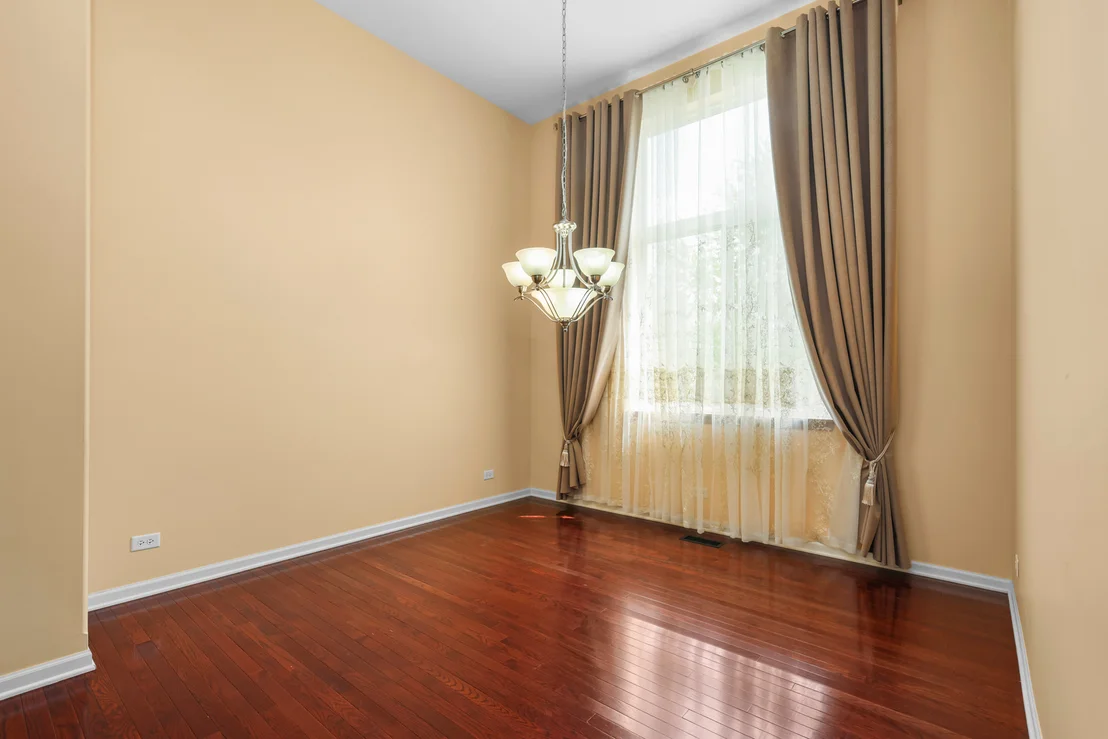 Photo of 239 Pawtucket Avenue