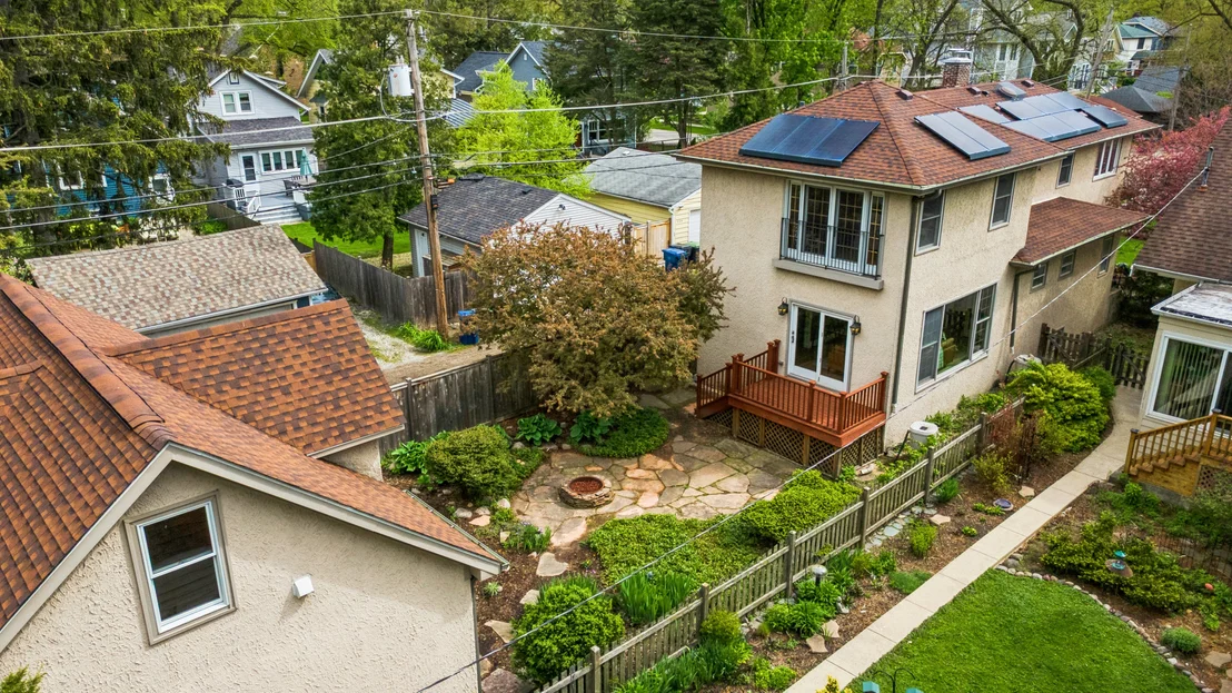 Photo of 2152 Grey Avenue