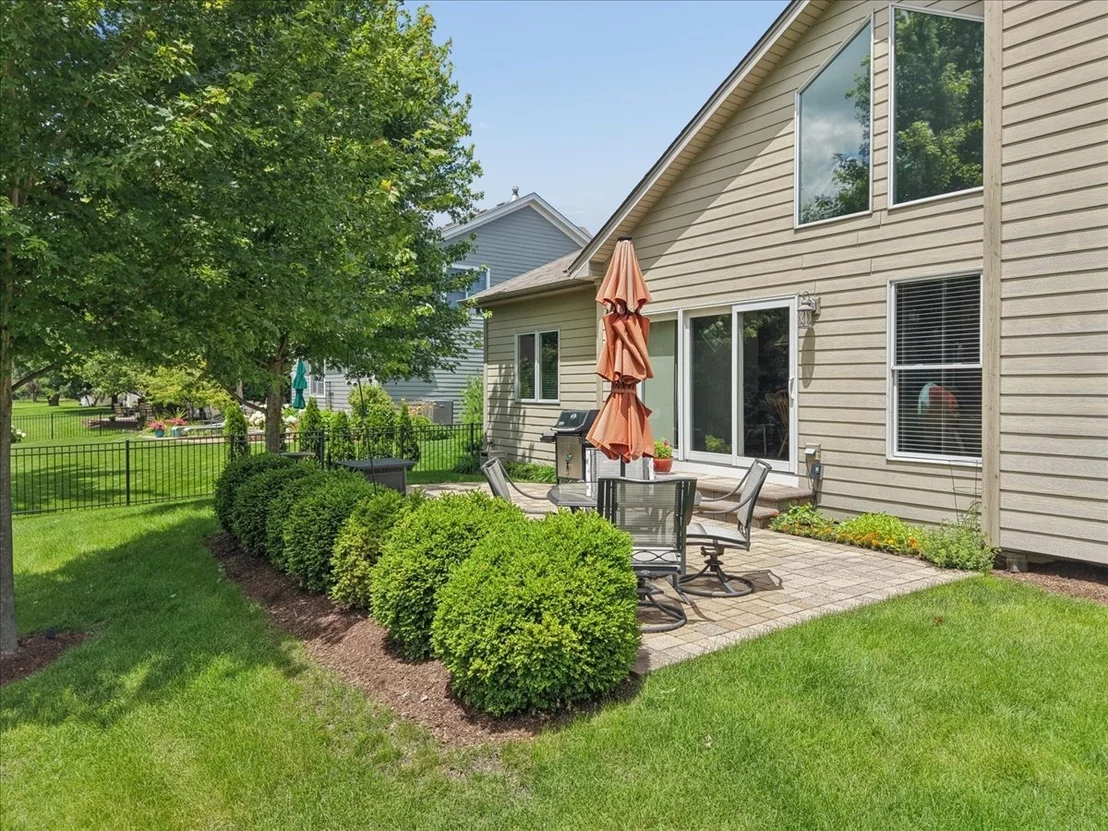 Photo of 24913 Thornberry Drive