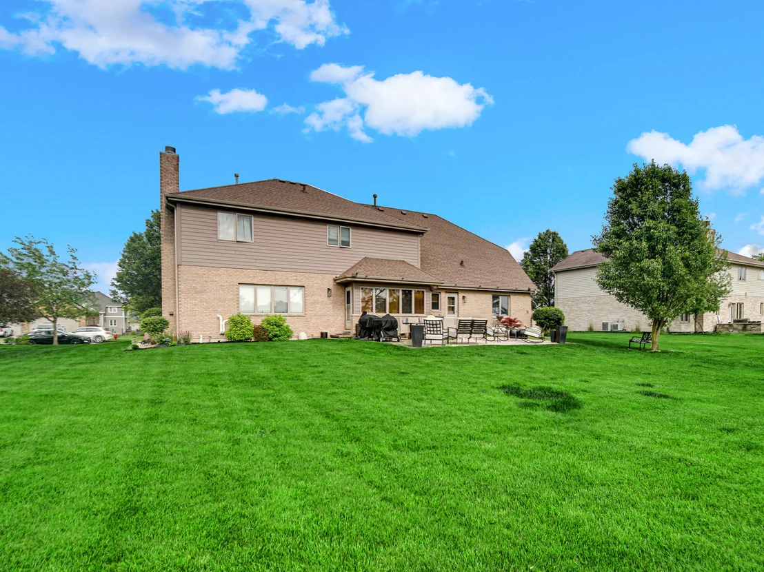 Photo of 23030 Lakeview Estates Boulevard