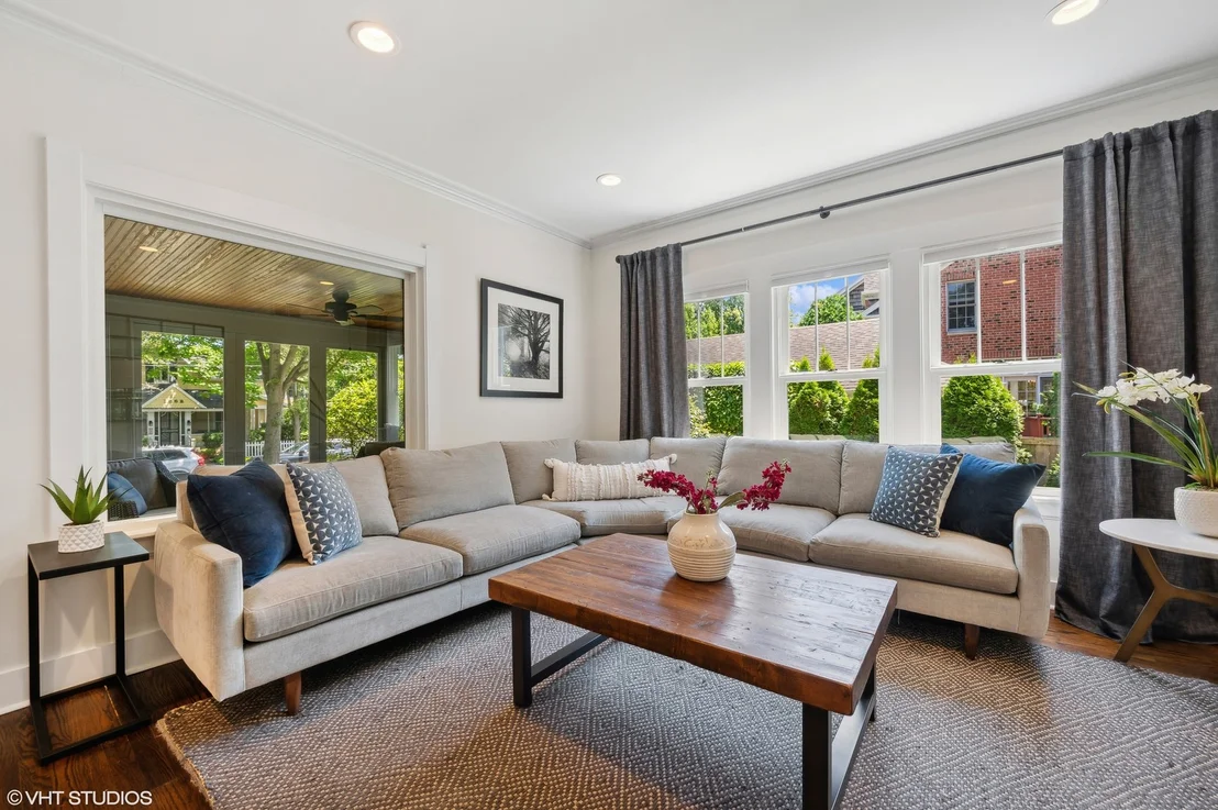Photo of 302 Walnut Street