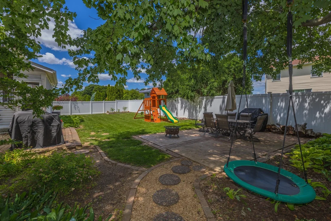 Photo of 1614 Barton Drive