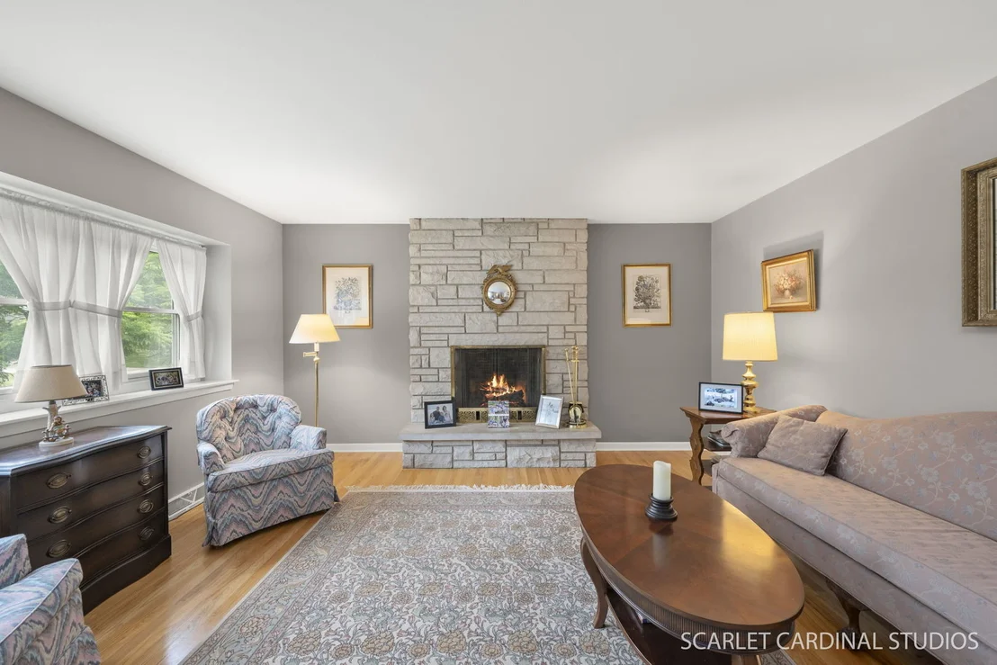 Photo of 1518 Center Avenue