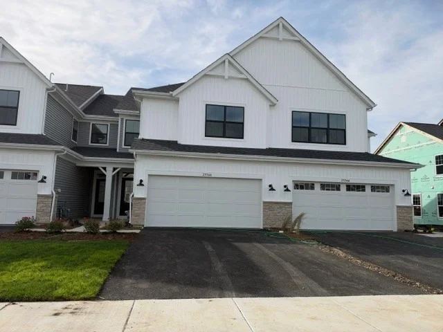 Photo of 25546 W Emory Lane