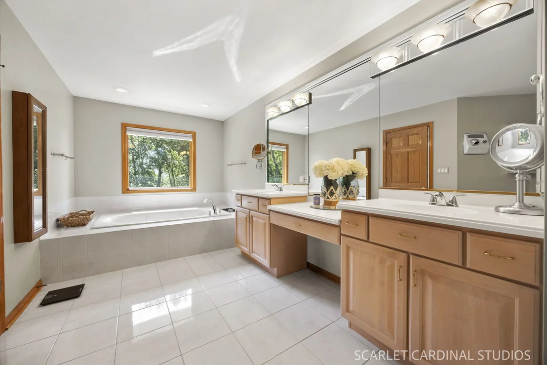 Photo of 972 PEMBRIDGE Place