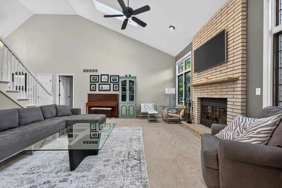 Photo of 9176 Forest Ridge Drive