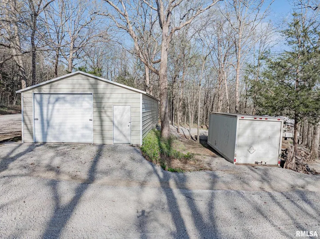 Photo of 565 Dutton Chapel Road