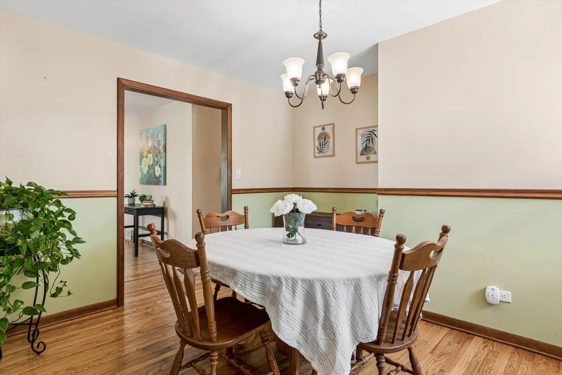 Photo of 5324 Clover Drive