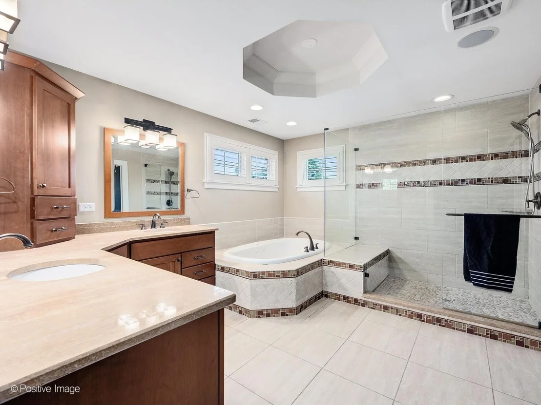 Photo of 549 W 3rd Street