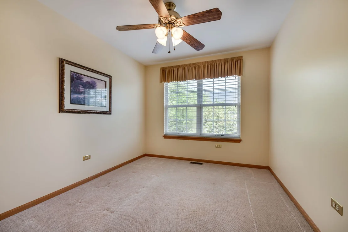 Photo of 13902 S Cambridge Circle