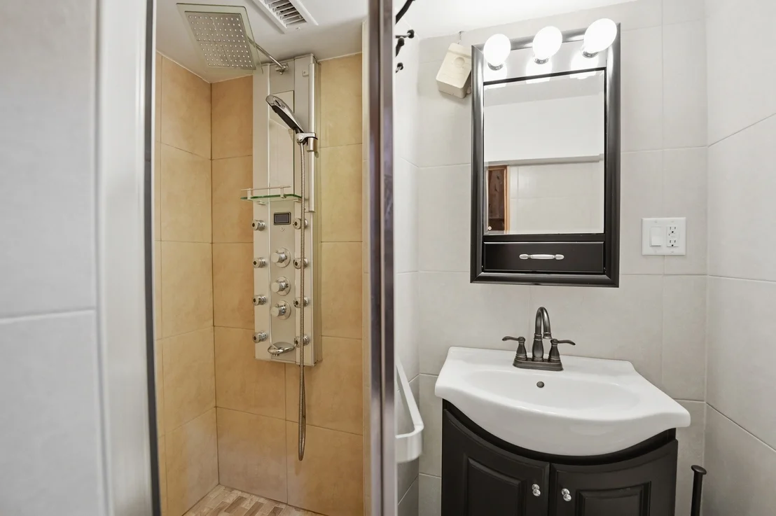 Photo of 710 Bayside Court