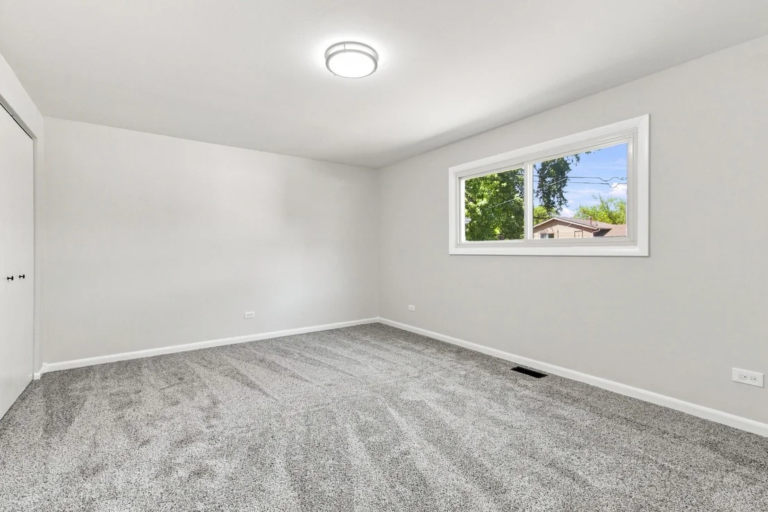 Photo of 5184 Deerpath Road