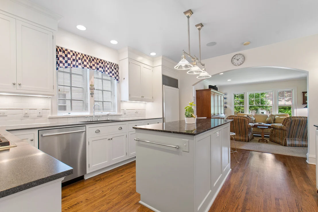 Photo of 447 Sunset Road