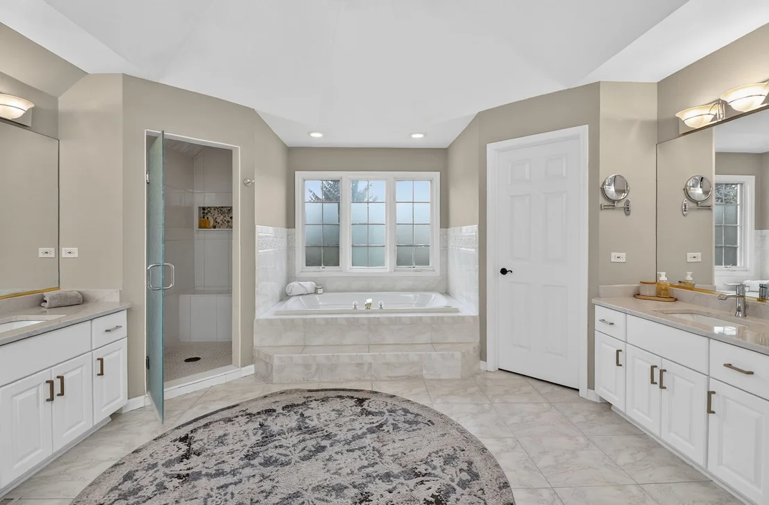 Photo of 1376 Chapman Drive