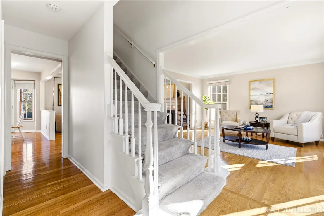 Photo of 549 Bloomfield Circle