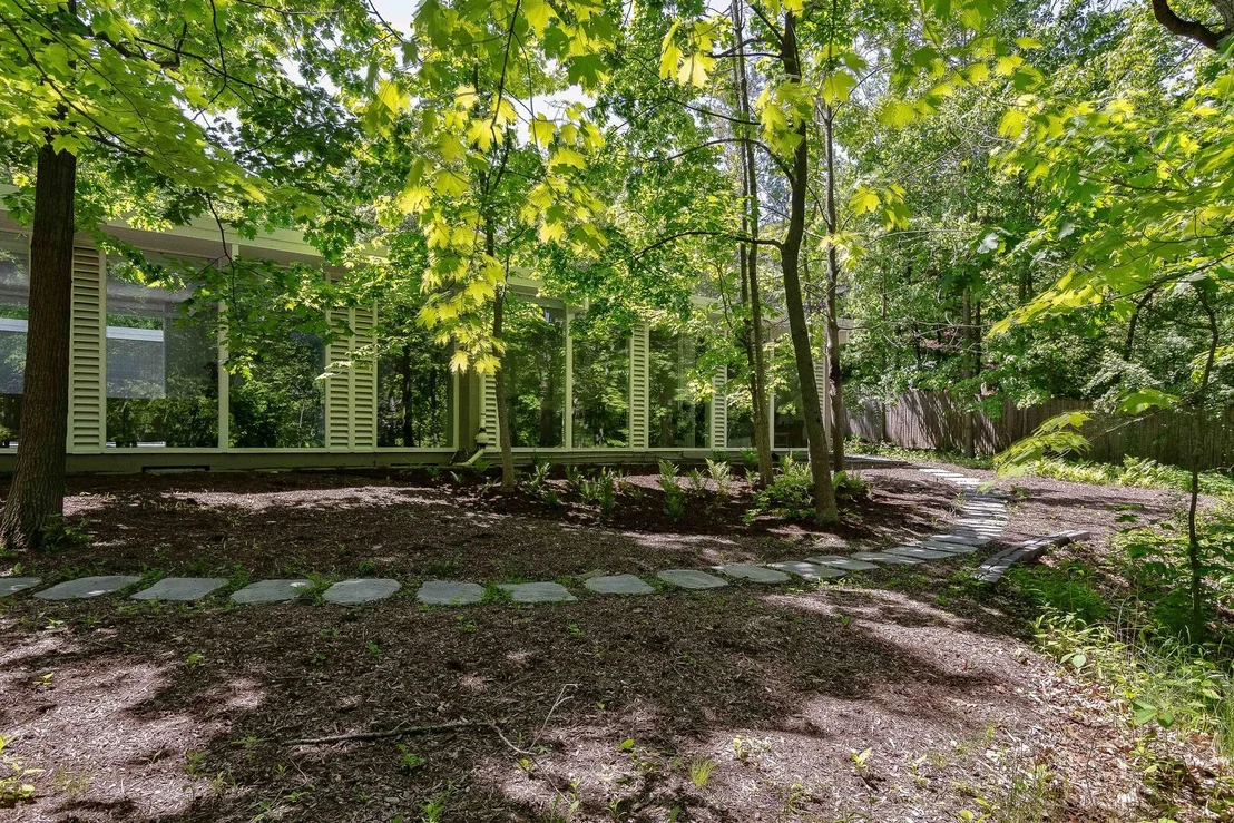 Photo of 151 Maple Avenue