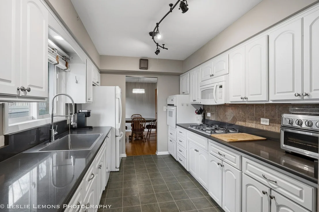 Photo of 3S328 Juniper Lane