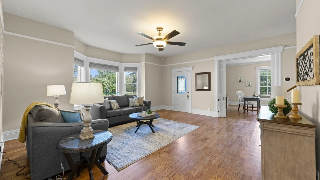 Photo of 3614 Wolf Road